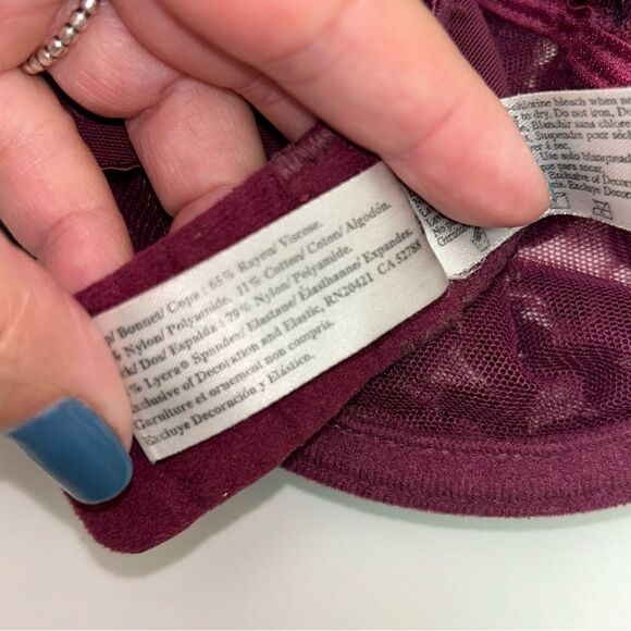 Wacoal Arabesque 85199 Lace Underwire Bra - Picture 5 of 5